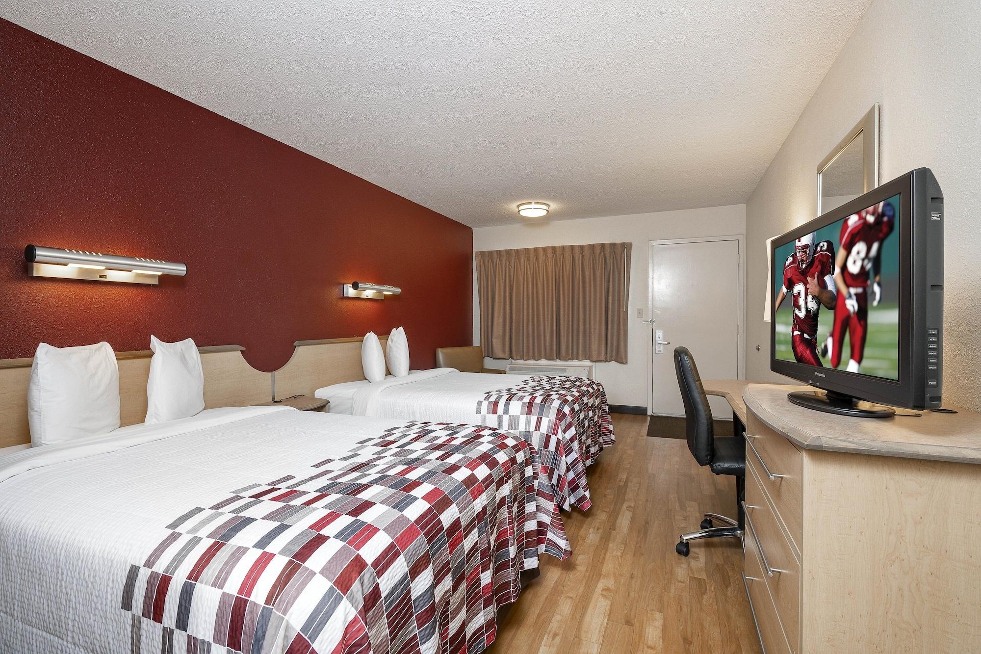 Red Roof Inn Detroit-Rochester Hills/ Auburn Hills Экстерьер фото