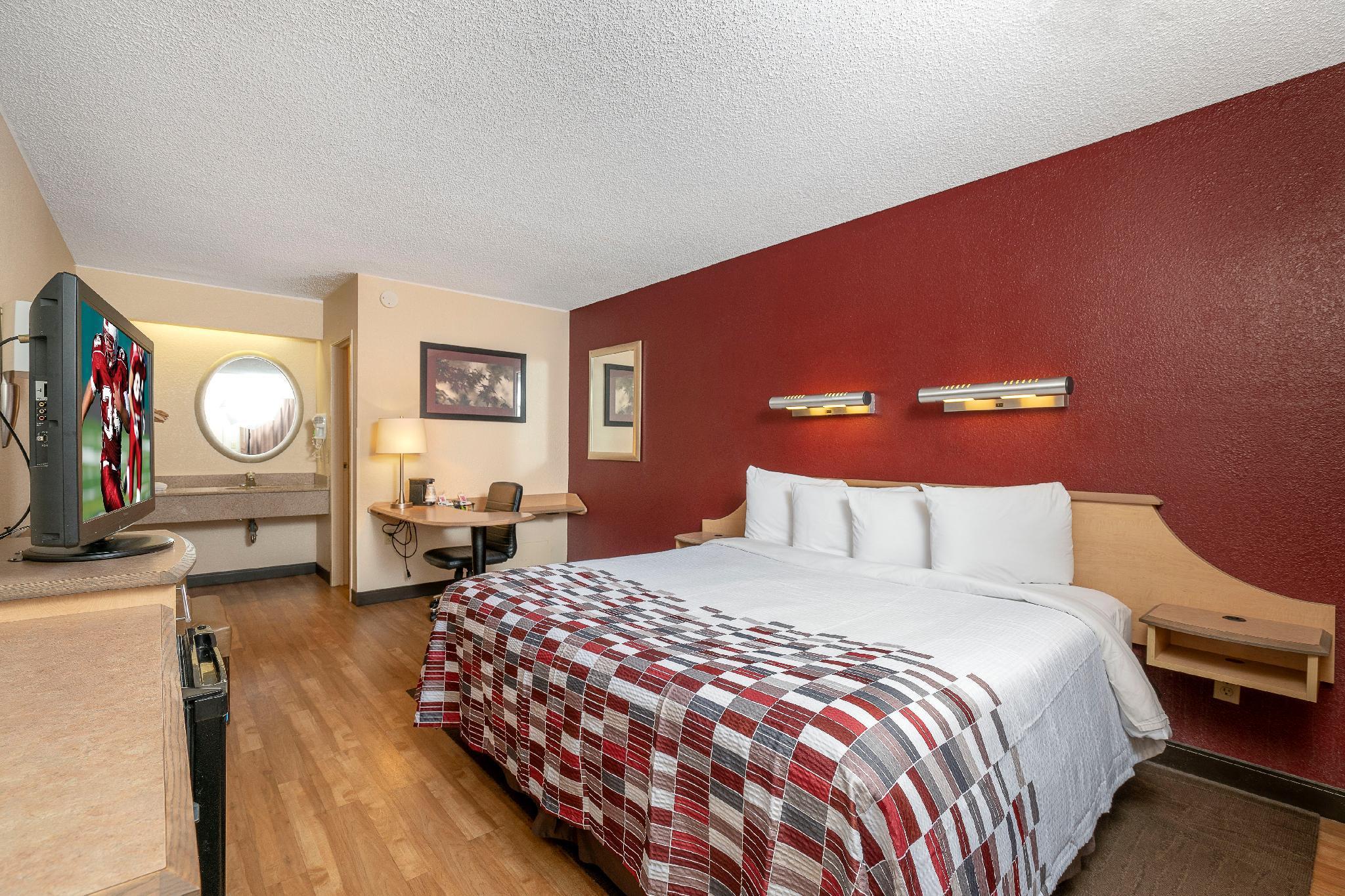 Red Roof Inn Detroit-Rochester Hills/ Auburn Hills Экстерьер фото
