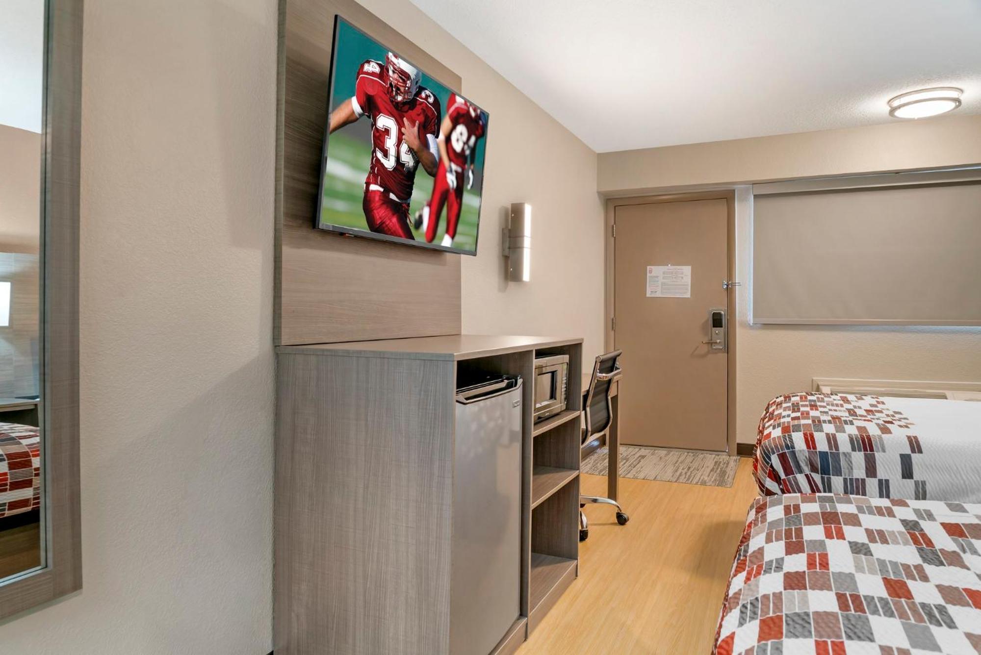 Red Roof Inn Detroit-Rochester Hills/ Auburn Hills Экстерьер фото