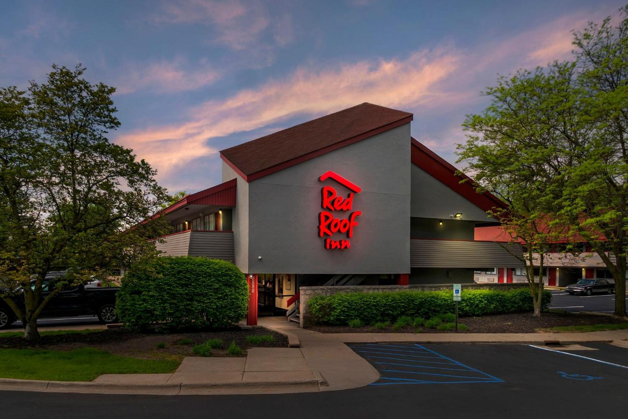 Red Roof Inn Detroit-Rochester Hills/ Auburn Hills Экстерьер фото
