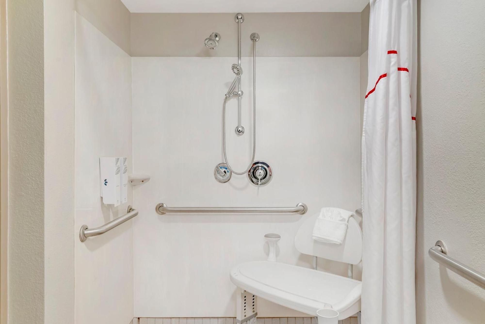 Red Roof Inn Detroit-Rochester Hills/ Auburn Hills Экстерьер фото
